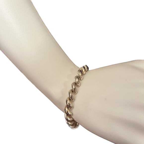 Jewelry - Sterling silver macaroni link bracelet